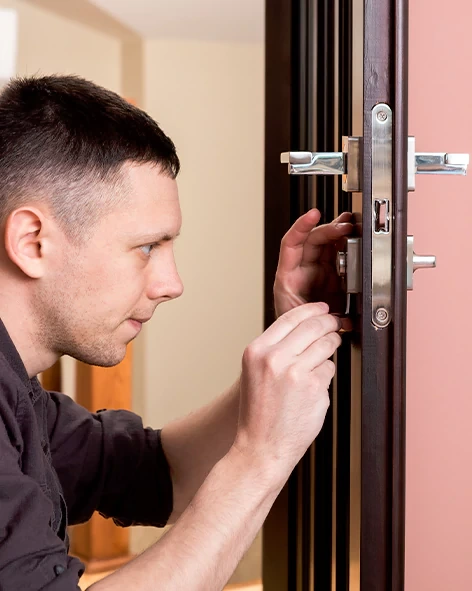 : Professional Locksmith For Commercial And Residential Locksmith Services in Twentynine Palms, CA