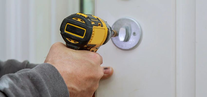 Street Locksmith For Smart Lock Repair in Twentynine Palms, CA